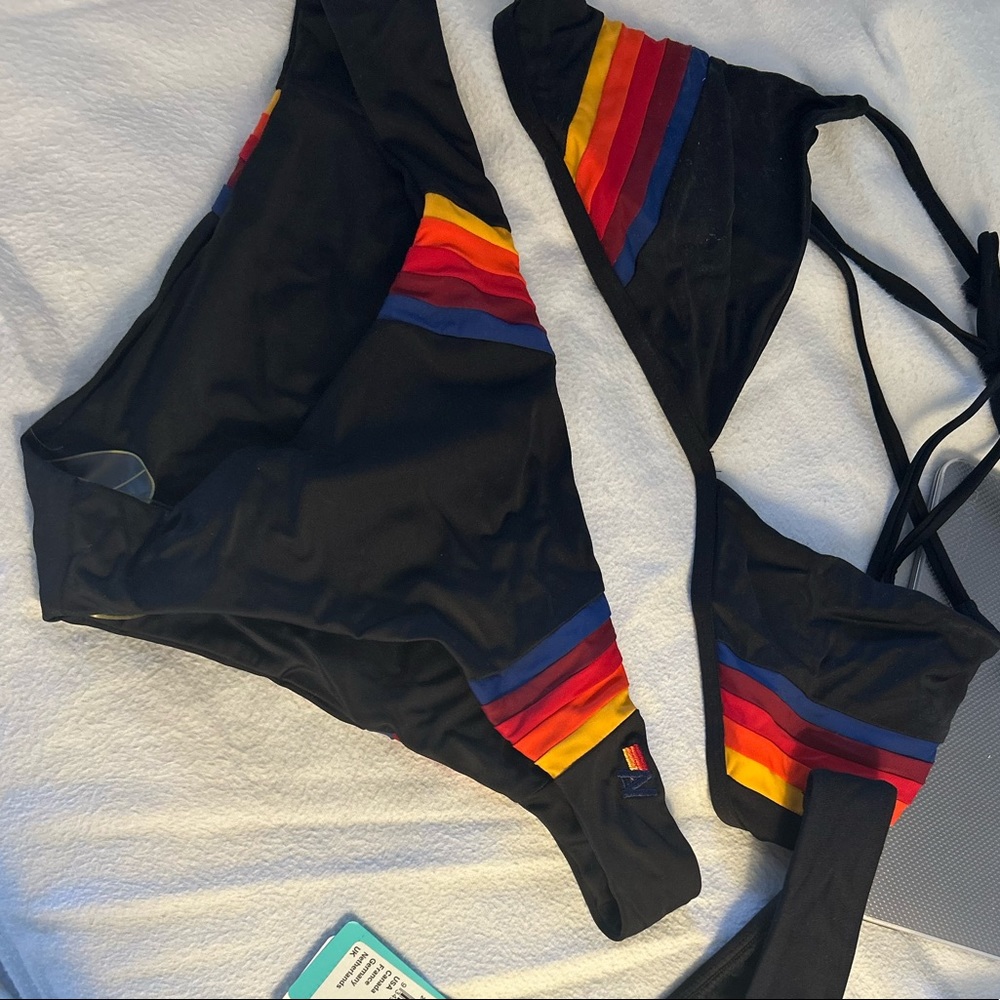 Aviator nation bathing suit never worn